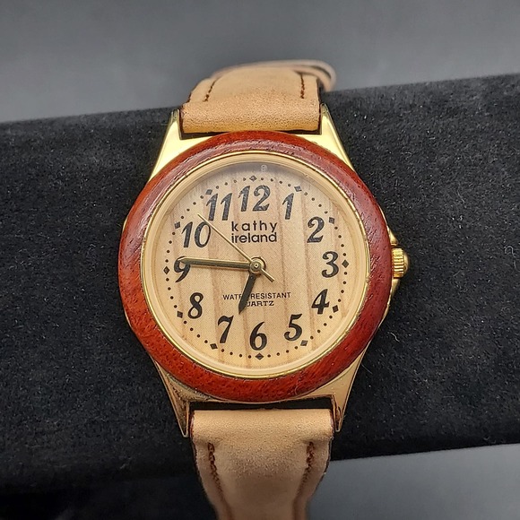 Kathy Ireland Watch Faux Wood Grain Leather Neutral Color Womens Wrist Watch - Picture 1 of 10